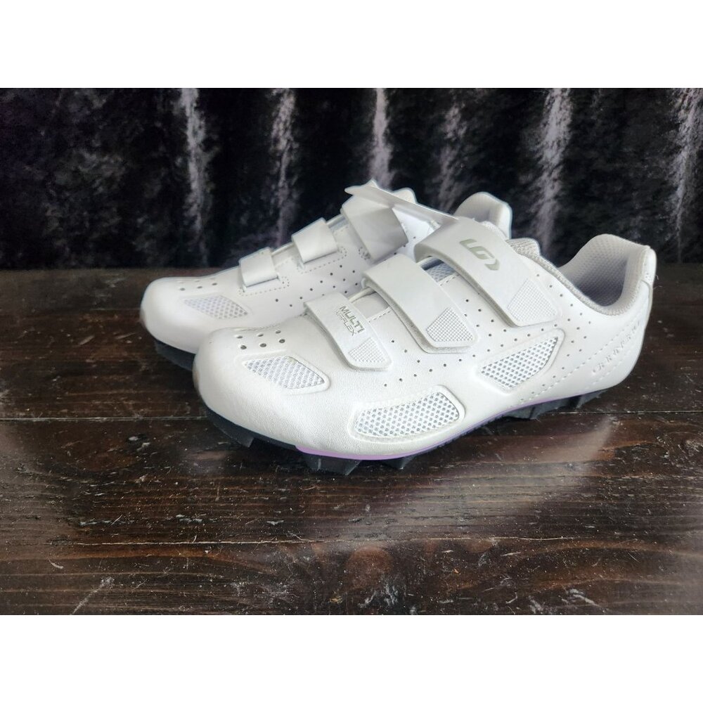 Lightweight White Women's Athletic Cycling Shoes